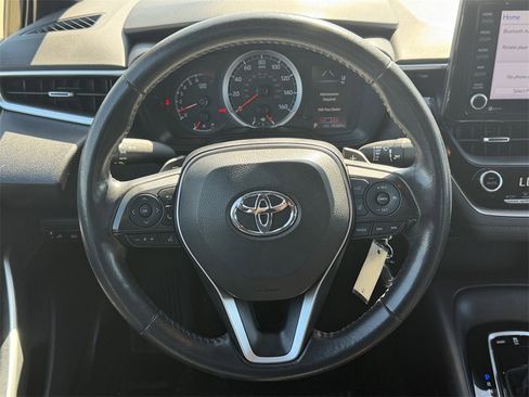 Used 2022 Toyota Corolla SE image 15