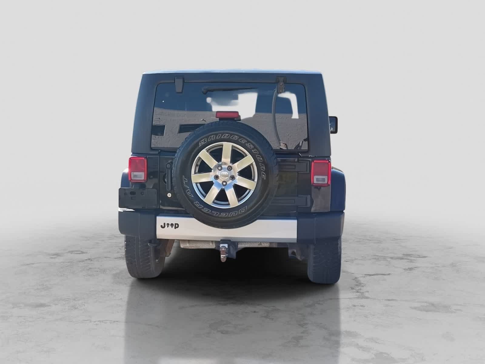 Used 2011 Jeep Wrangler Sahara w/ Dual Top Group AWD/4WD image 7