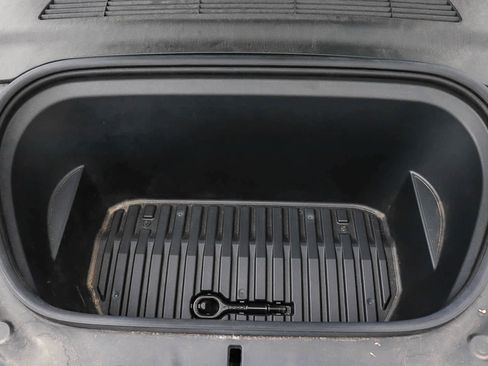Used 2022 Tesla Model Y Performance AWD/4WD image 30