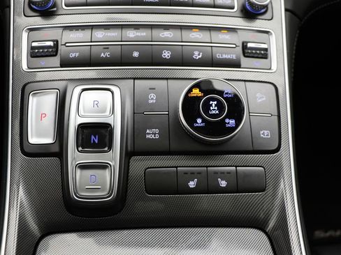 Used 2023 Hyundai Santa Fe SEL w/ Premium Package image 25