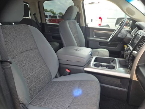 Used 2016 RAM 1500 Lone Star RWD image 24