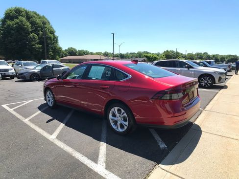 Certified 2025 Honda Accord LX image 10