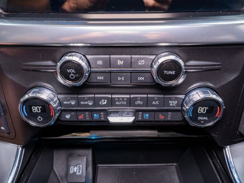 Used 2021 Ford F150 Lariat w/ Equipment Group 502A High AWD/4WD image 26
