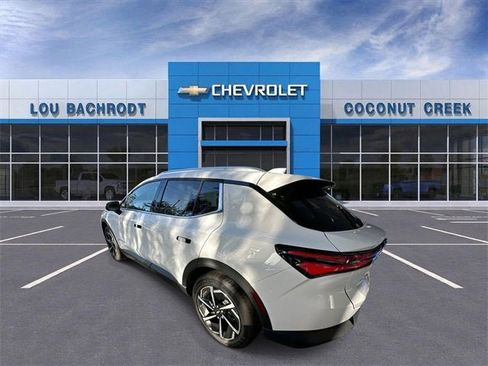 New 2026 Chevrolet Equinox EV LT image 6