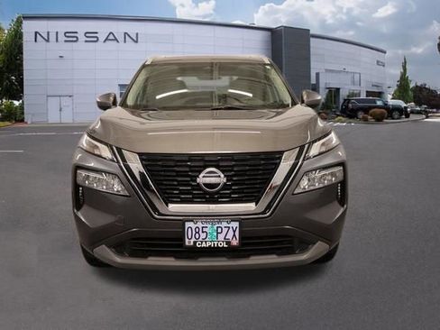 Certified 2023 Nissan Rogue SV w/ SV Premium B Package AWD/4WD image 6