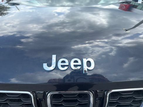 Used 2024 Jeep Grand Cherokee Limited 4xe AWD/4WD image 9