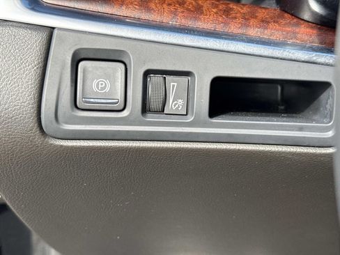 Used 2023 Cadillac XT5 Premium Luxury FWD image 43