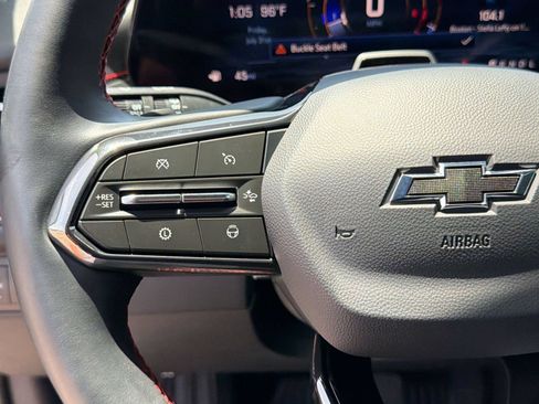 Used 2025 Chevrolet Traverse RS w/ LPO, Floor Liner Package FWD image 17