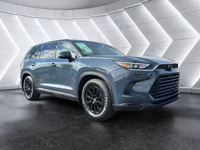 Used 2024 Toyota Grand Highlander XLE