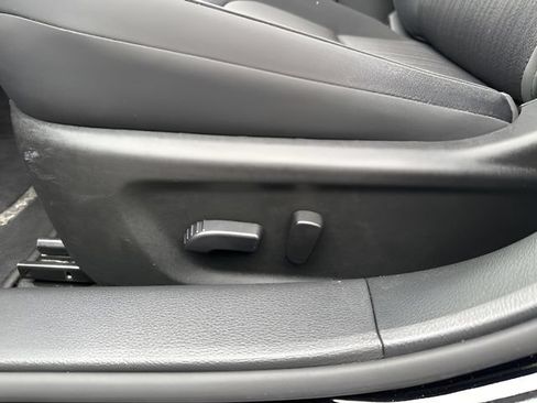 Used 2023 Nissan Altima 2.5 SV AWD/4WD image 12