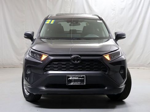Used 2021 Toyota RAV4 XLE w/ Convenience Package AWD/4WD image 5