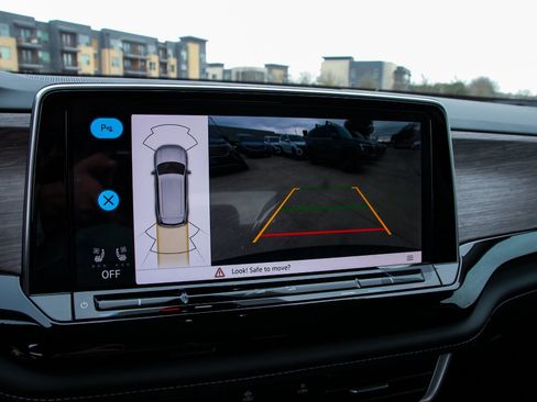 New 2026 Volkswagen Atlas SEL AWD/4WD image 19