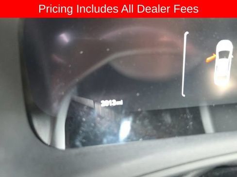 Used 2026 Toyota Corolla SE w/ SE Premium Package FWD image 3