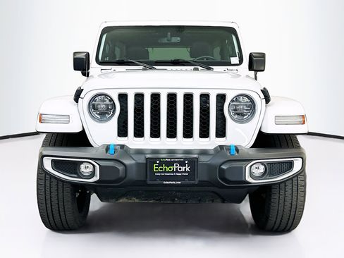 Used 2022 Jeep Wrangler Sahara w/ Cold Weather Group image 2