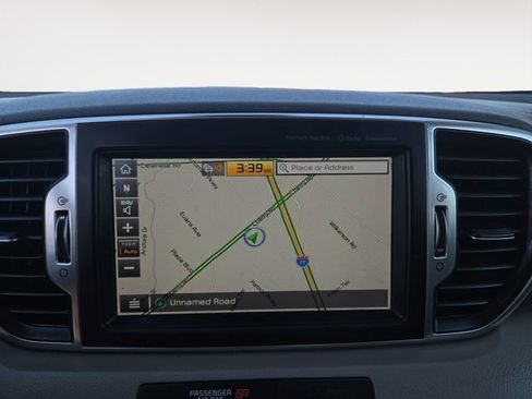 Used 2018 Kia Sportage EX w/ EX Technology Package image 23