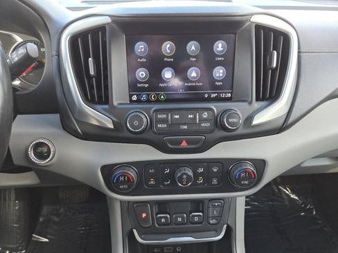 Used 2018 GMC Terrain SLT w/ Preferred Package image 25