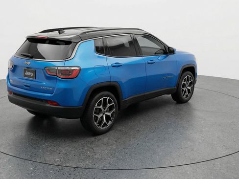 Used 2025 Jeep Compass Limited image 9