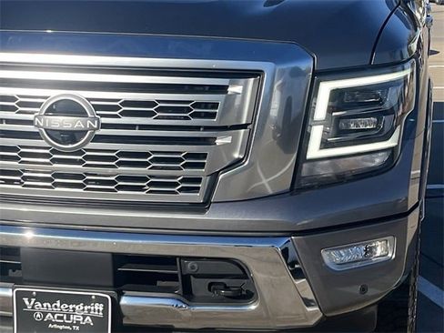 Used 2023 Nissan Titan Platinum Reserve w/ Moonroof Package image 9