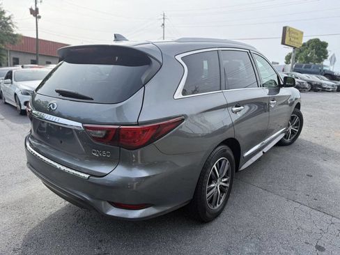 Used 2019 INFINITI QX60 Luxe w/ Essential Package FWD image 5