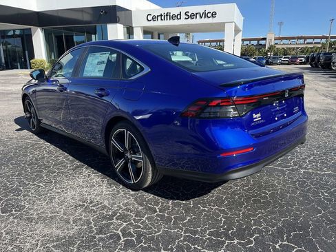Used 2025 Honda Accord Sport image 4