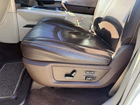 Used 2015 RAM 2500 Longhorn w/ Convenience Group image 28