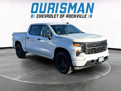 Used 2025 Chevrolet Silverado 1500 Custom w/ LPO, Dark Essentials Package image 1