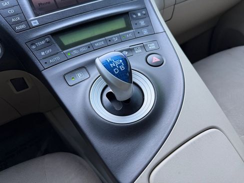 Used 2011 Toyota Prius Three w/ Navigation Pkg FWD image 26