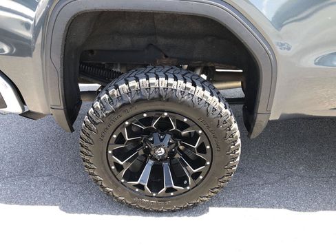 Used 2020 GMC Sierra 1500 4x4 Double Cab w/ Sierra Value Package image 11