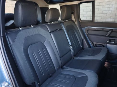 Used 2020 Land Rover Defender 110 S image 23