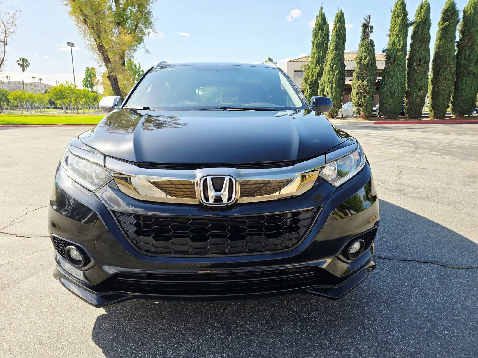 Used 2021 Honda HR-V Sport image 3