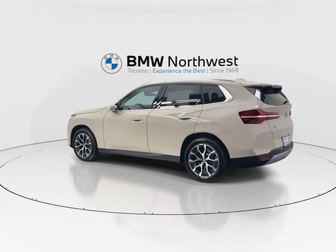 New 2026 BMW X3 xDrive30i w/ Premium Package AWD/4WD image 12