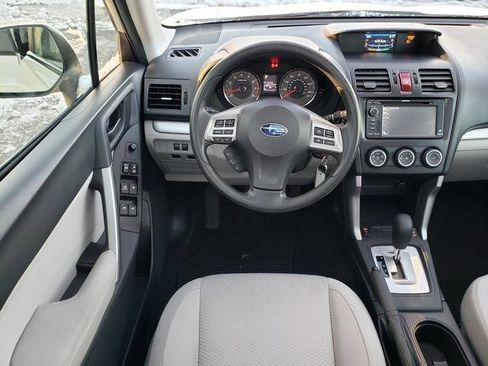 Used 2015 Subaru Forester 2.5i Premium image 14