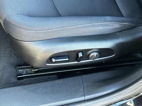 Used 2021 Chevrolet Malibu LT image 20