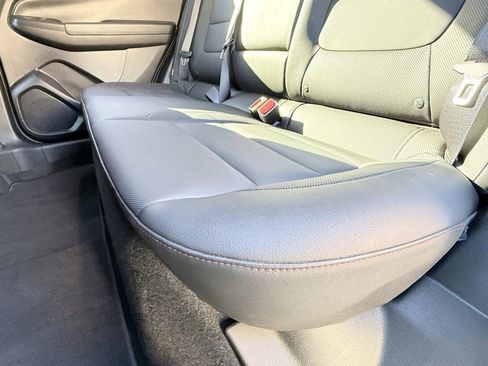 Used 2024 Chevrolet TrailBlazer RS w/ Convenience Package image 29