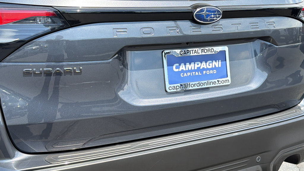 Used 2025 Subaru Forester Limited AWD/4WD image 28