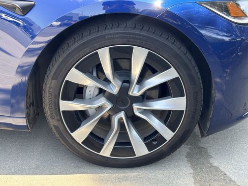 Used 2024 Tesla Model 3 Long Range AWD/4WD image 12