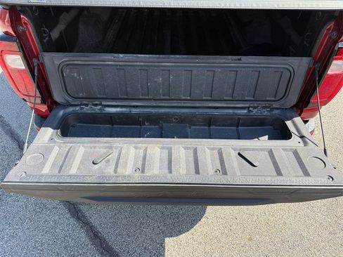 Used 2023 GMC Canyon AT4X image 33