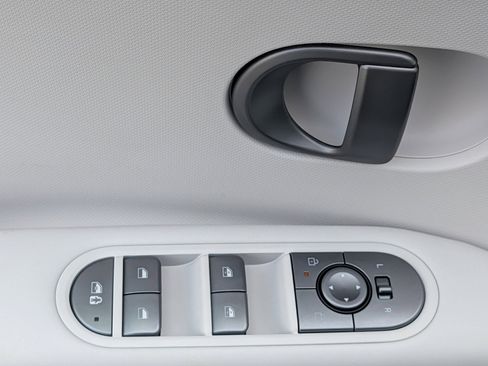 New 2026 Hyundai Ioniq 5 SEL image 12