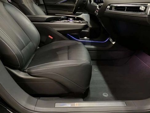 Used 2024 Cadillac Lyriq Luxury RWD image 64