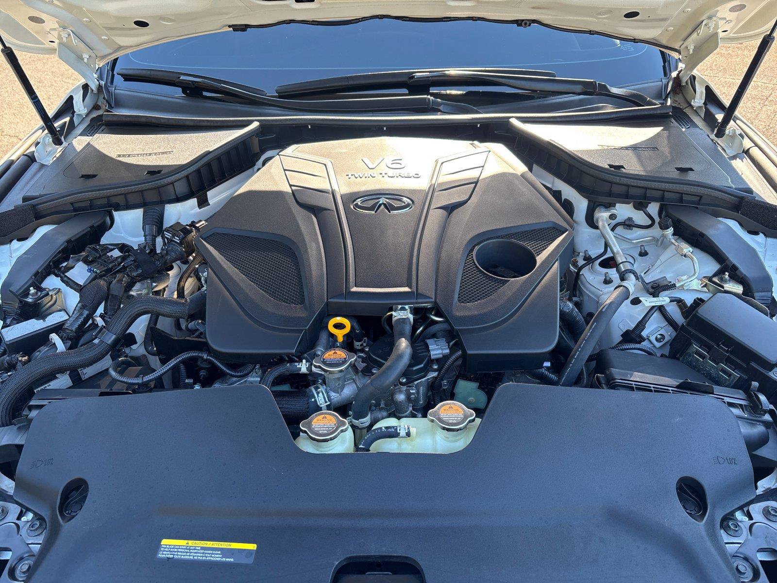 Used 2022 INFINITI Q60 3.0t Luxe w/ Essential Package RWD image 9