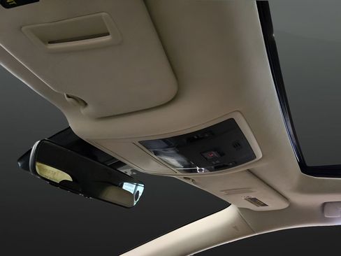Used 2021 Lexus RX 450h AWD w/ Premium Package image 29