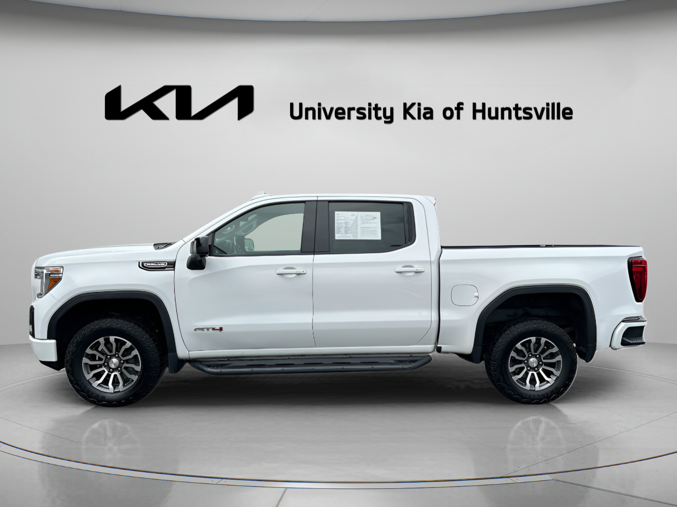 Used 2021 GMC Sierra 1500 AT4 AWD/4WD image 5