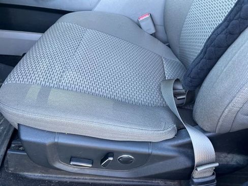 Used 2015 Ford F150 XLT w/ Equipment Group 302A Luxury image 6