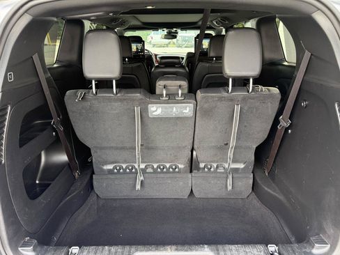 Used 2019 Chrysler Pacifica Touring-L FWD image 49