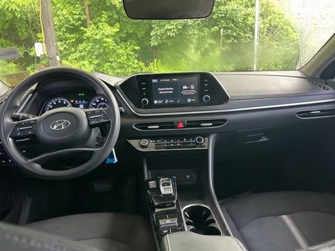 Used 2021 Hyundai Sonata SE FWD image 5