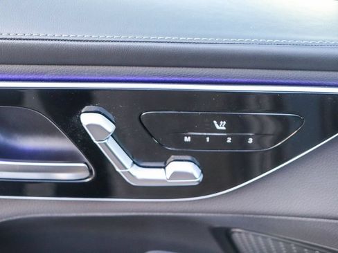 Used 2023 Mercedes-Benz GLC 300 4MATIC image 25