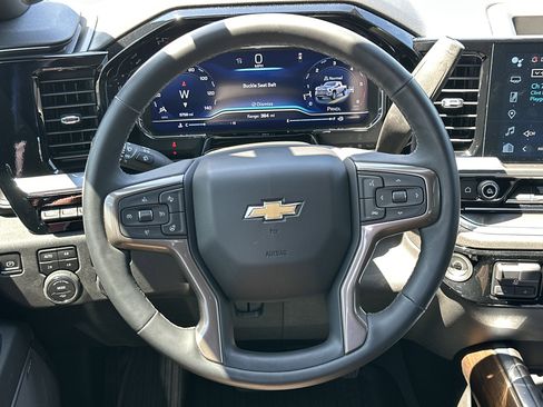 Certified 2024 Chevrolet Silverado 2500 High Country w/ High Country Premium Package AWD/4WD image 25