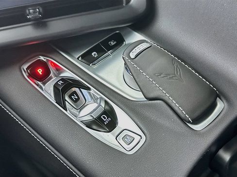 Used 2024 Chevrolet Corvette Stingray Preferred Cpe w/ Z51 Performance Package RWD image 16