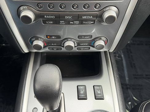 Used 2018 Nissan Pathfinder SL w/ Midnight Edition Package image 16