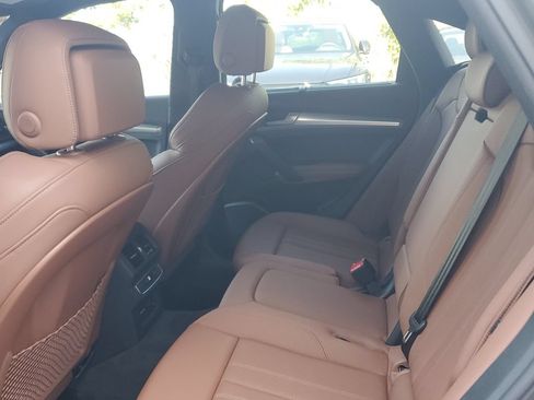 Certified 2023 Audi Q5 2.0T Premium Plus w/ Premium Plus Package AWD/4WD image 16